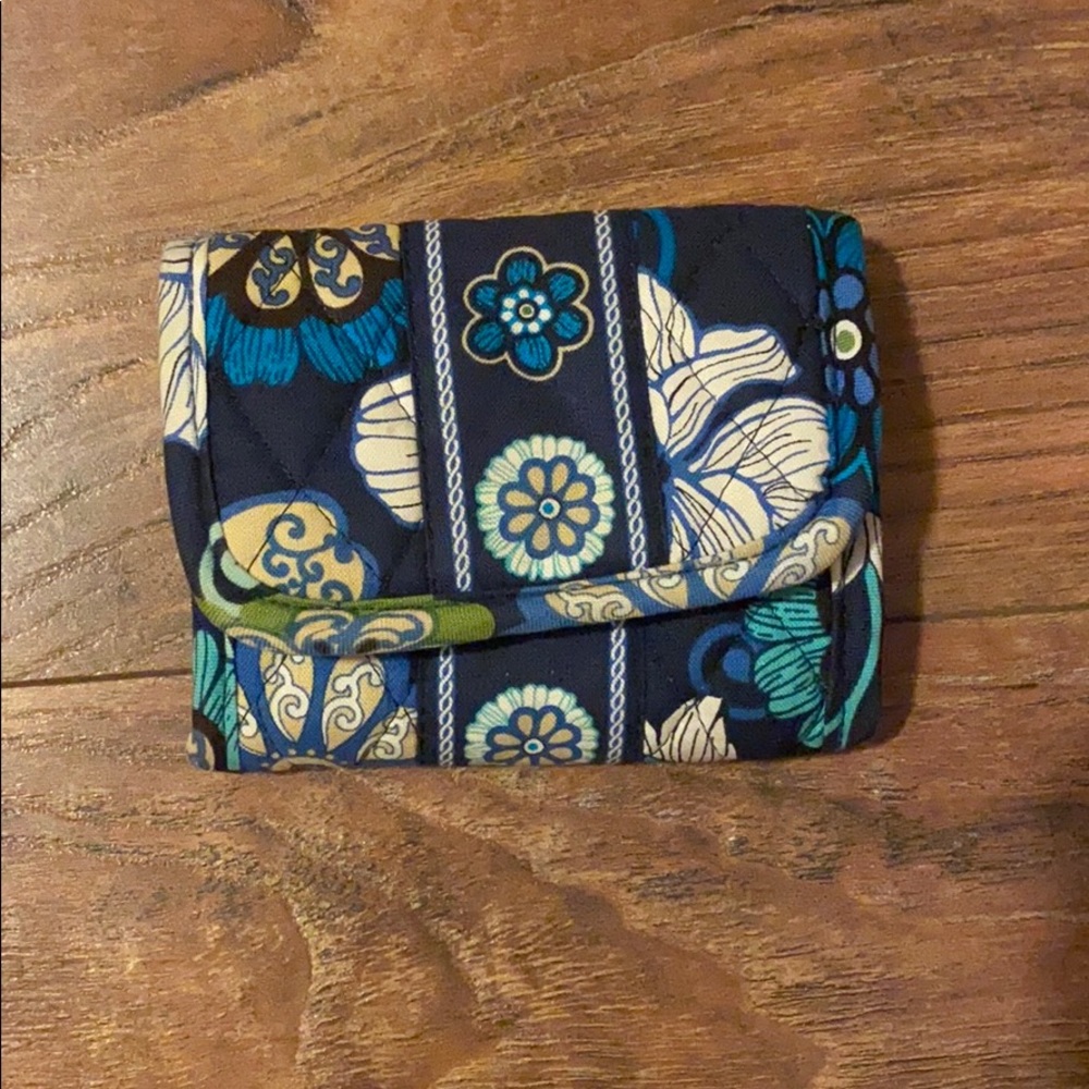 Vera Bradley wallet